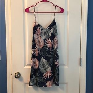 Sundress, never worn!
